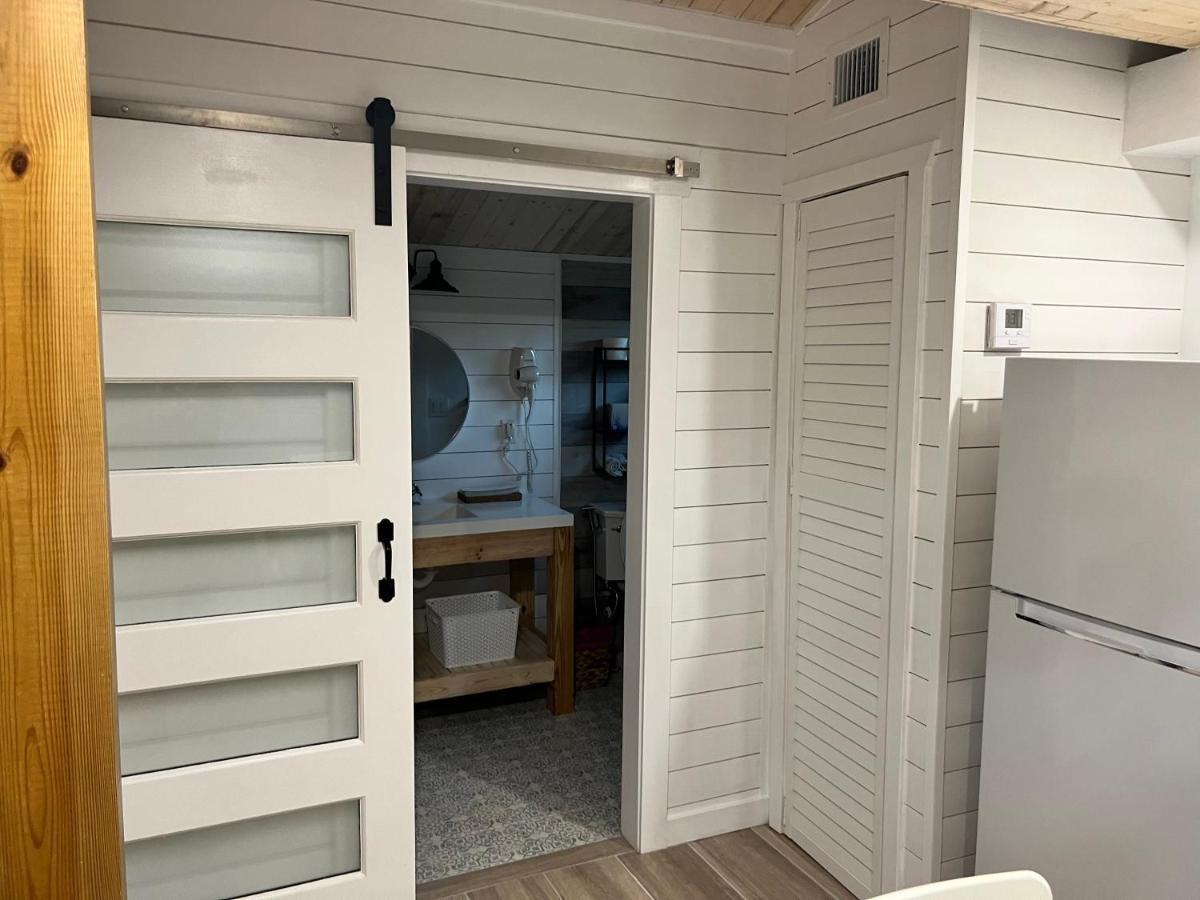 Maria'S Tiny Barn Guest House Homestead Exterior foto