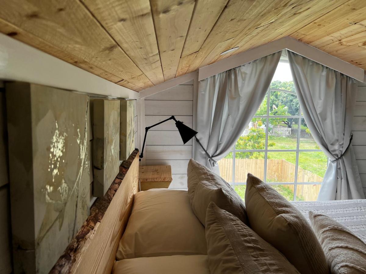 Maria'S Tiny Barn Guest House Homestead Exterior foto