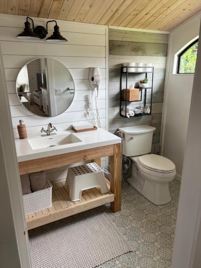 Maria'S Tiny Barn Guest House Homestead Exterior foto